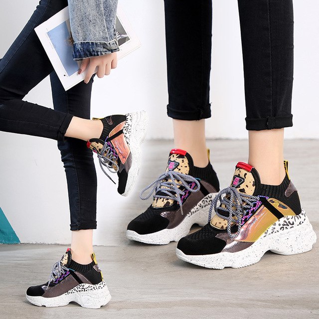 2019 New Color Matching Platform Casual Shoes