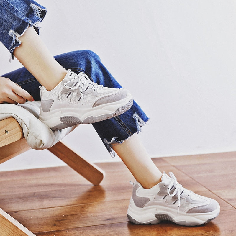 New Fashion 2019 Breathable Brand Sneakers